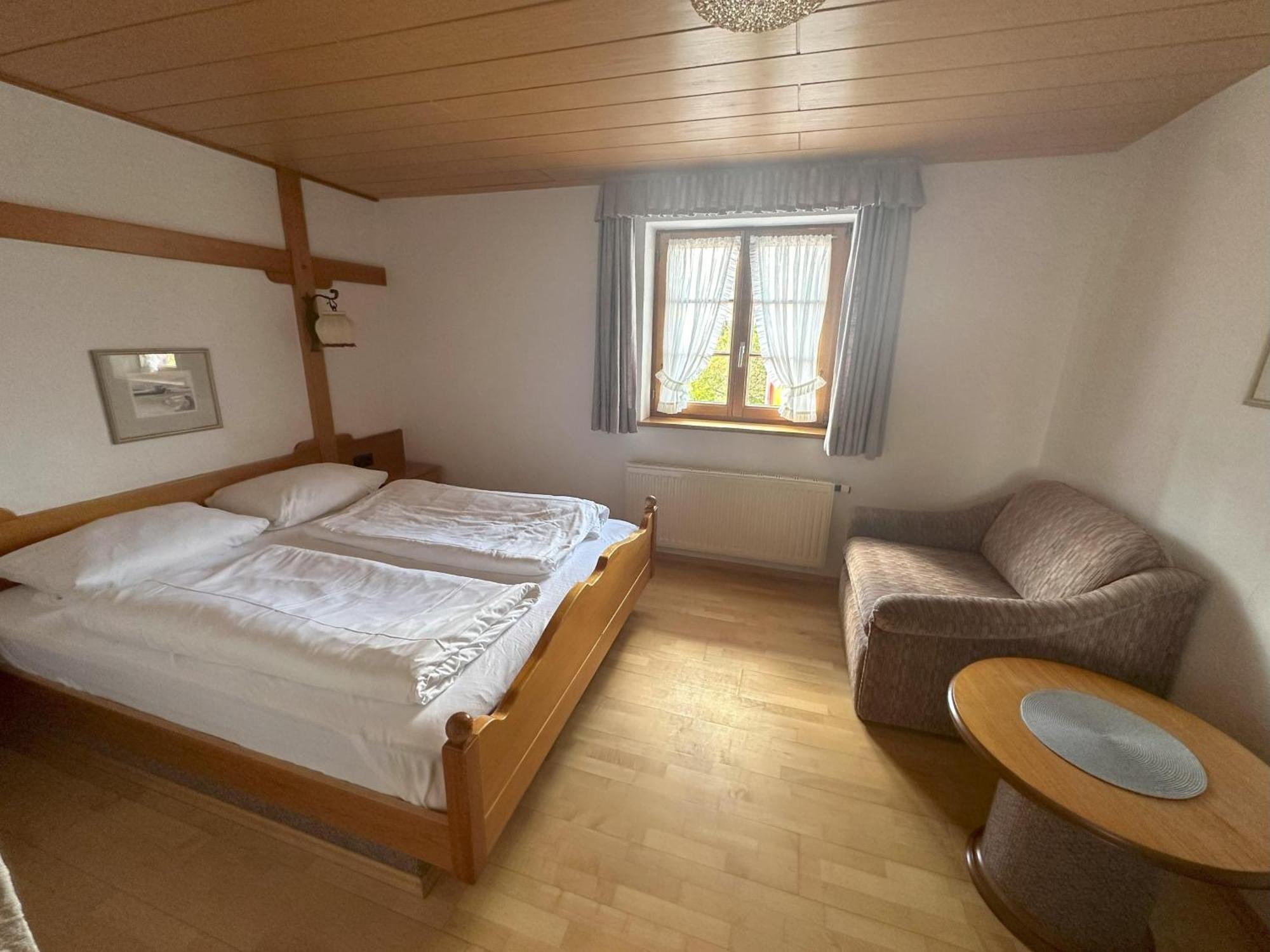 Hoehengasthaus Haldenhof Uberlingen Bagian luar foto